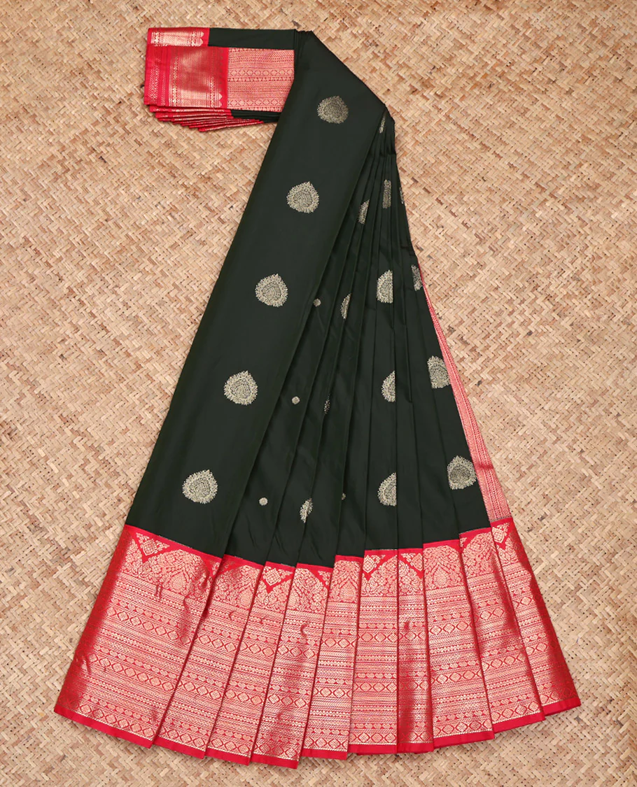 Black Budget Silk Saree, Ornamented with Zari Buttas on Its Body, Complemented by a Contrast Traditional Zari Design Border, Intricately Designed Pallu, and Paired with a Contrast Blouse - Image 2