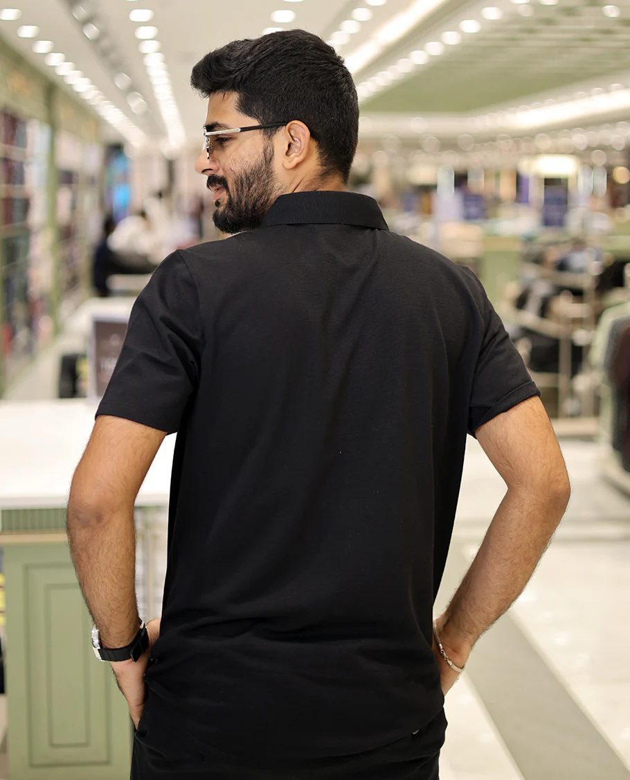 Black Cotton-Blended Casual Shirt, Comes with a Geometric Print, Half-Sleeves, Spread Collar, Regular Fit, and Regular Length - Image 4