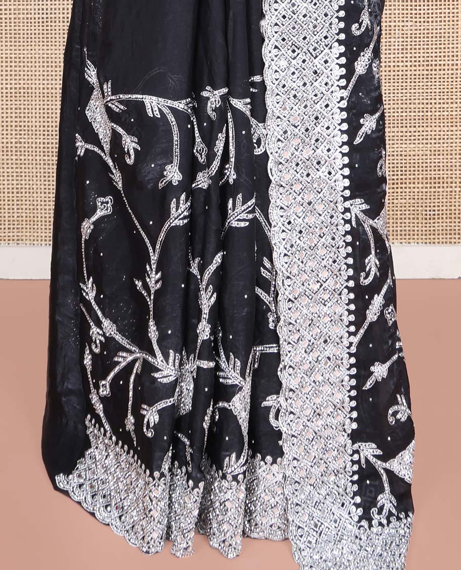 Black Designer Saree, Richly Detailed with Floral-Jaal Style Mixed Embroidery on Its Body, Highlighted by Jaal-Patterned Scallop Embroidered Border, Self-Design Pallu, and Paired with a Heavy Embroidered Matching Blouse - Image 4