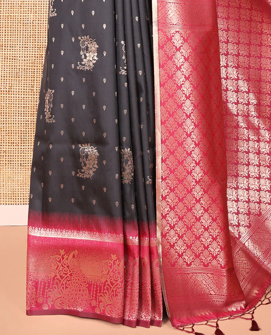 Black Elite Soft Silk Saree, Woven with Zari Buttas on Its Body, Complemented by a Contrast Peacock-Floral Zari Blouse, Intricately Designed Pallu, and Paired with a Contrast Blouse - Image 3