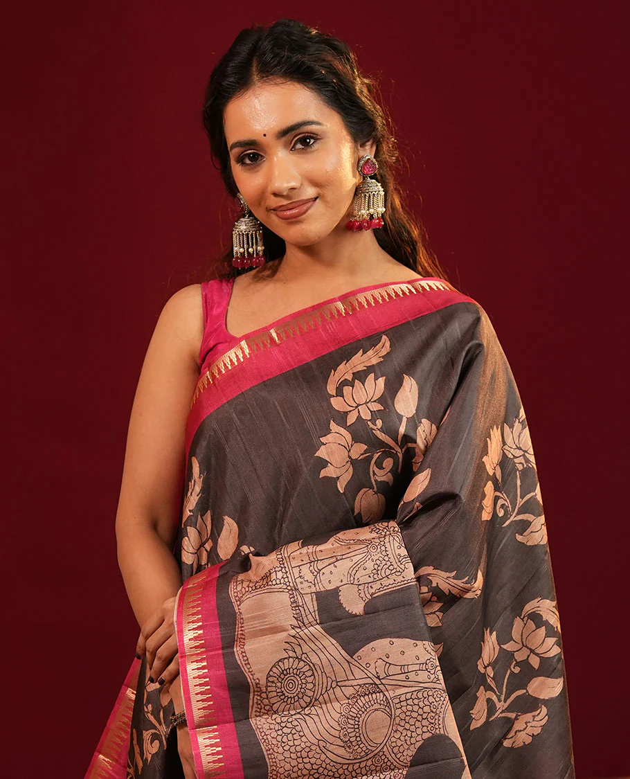 Black Semi-Tussar Silk Saree, Gracefully Detailed with Kalamkari-Style Human Motifs Printed on Its Body, Complemented by a Contrast Temple Zari Border, Creatively Kalamkari Printed Pallu, and Paired with a Contrast Blouse - Image 2