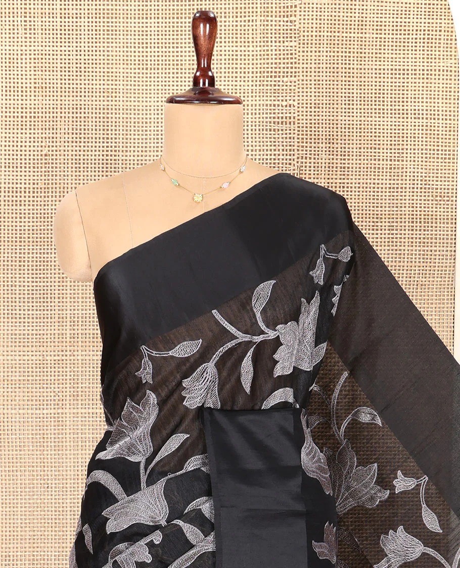 Black Green Silk Saree, Finely Crafted with Floral Vine Cross Stitch Embroidery on Its Body, Subtle Self-Satin Border, Pallu of Floral Vine Cross Stitch Embroidery, and Paired with a Plain Blouse - Image 4