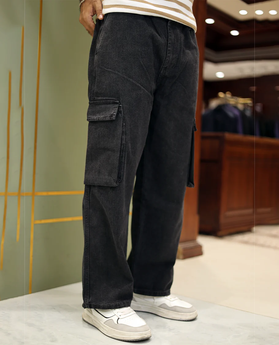 Black Heathered Textured Denim Trousers Come with a Baggy Fit and Regular Length - Image 2