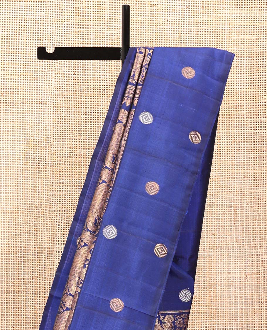 Blue Kanchipuram Designer Silk Saree, Richly Detailed with King and Solider Theme Jacquard Design On Its Body, Highlighted by Zari Border of Rudraksham Designs, Grandly Decked Up Pallu and Paired with a Matching Blouse - Image 3
