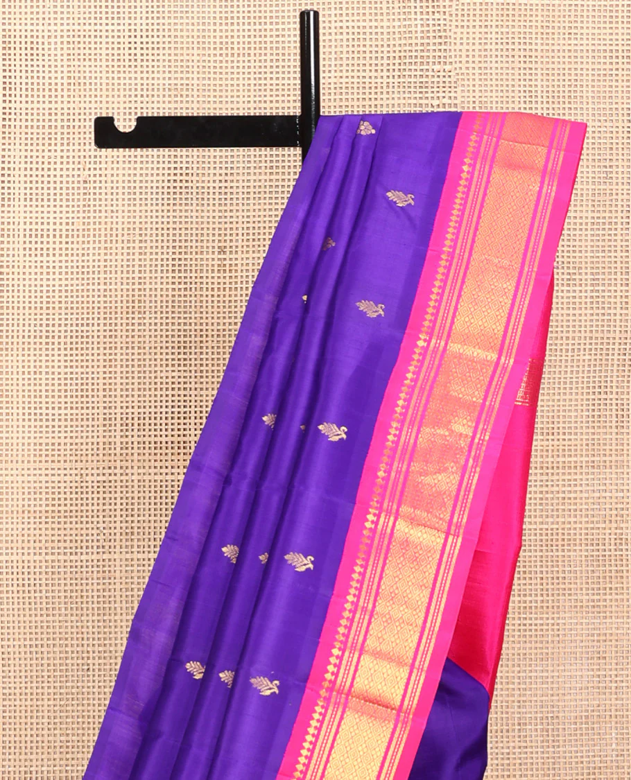 Blue Kanchipuram Silk Saree, Gleamed Up with Zari Buttas, a Contrast Korvai One-Sided Border of Paneer Sombu, Banaras, Muthu, and Jaal Design, Zari Design Pallu, and No Blouse - Image 3