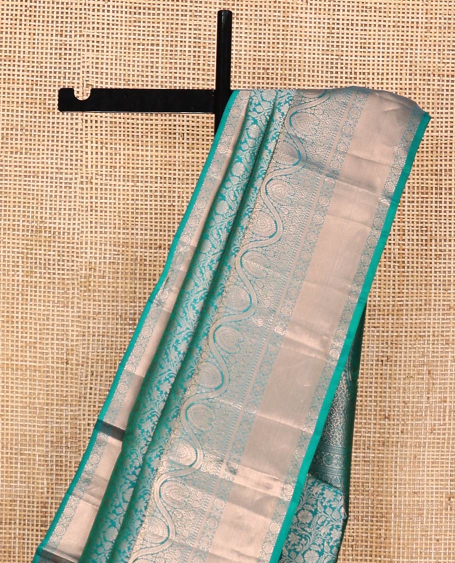 Blue Kanchipuram Wedding Silk Saree, Enriched with Jacquard Design on Its Body, Highlighted by Zari Border of Thilakam Mokku, Mayil Kann, Kathir, and Dhavana Kodi Designs, Grand Pallu, and Paired with a Matching Blouse - Image 3