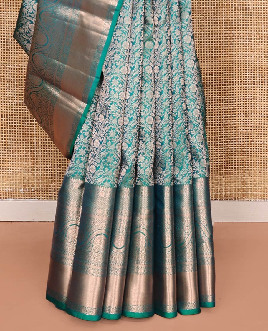 Blue Kanchipuram Wedding Silk Saree, Enriched with Jacquard Design on Its Body, Highlighted by Zari Border of Thilakam Mokku, Mayil Kann, Kathir, and Dhavana Kodi Designs, Grand Pallu, and Paired with a Matching Blouse - Image 4