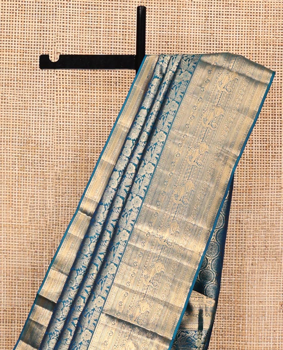 Blue Kanchipuram Wedding Silk Saree, Meticulously Crafted with Jacquard Design on Its Body, Highlighted by Zari Border of Cross Kamalam, Kodi Manga, Muthu, Kathir, Mayil Kann, and Yaali Designs, Chakram Design Pallu, and Paired with a Matching Blouse - Image 3