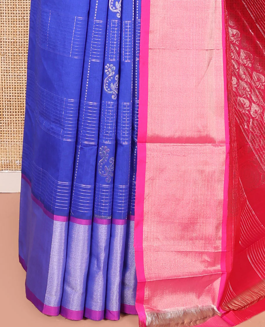 Blue Kuppadam Cotton Saree, Accentuated with Butta Enclosed Checks All Over Its Body, Complemented by a Bavanji Border, Contrast Pallu of Jaal Designs, and Paired with a Contrast Blouse - Image 3