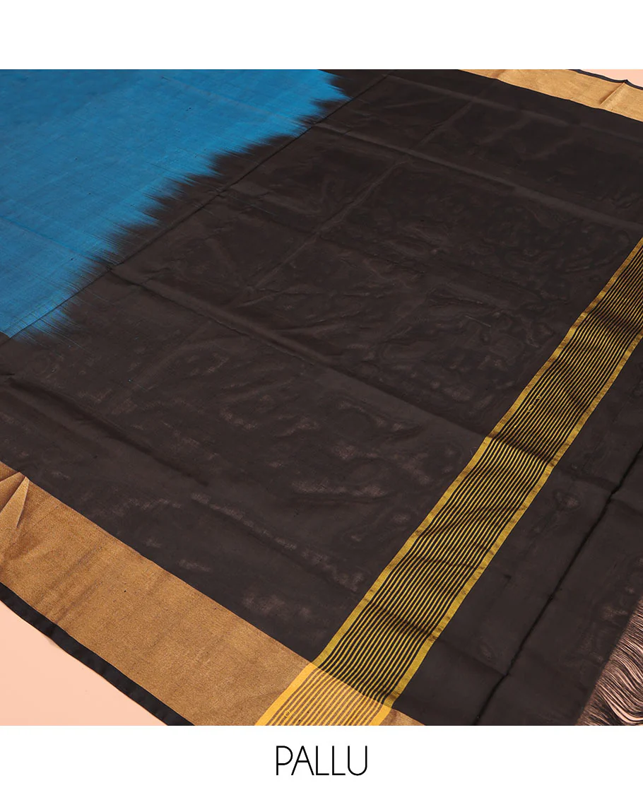 Blue Plain Uppada Silk Saree, Complemented by Contrast Bavanji Border, Plain Pallu, and Paired with a Contrast Blouse - Image 5
