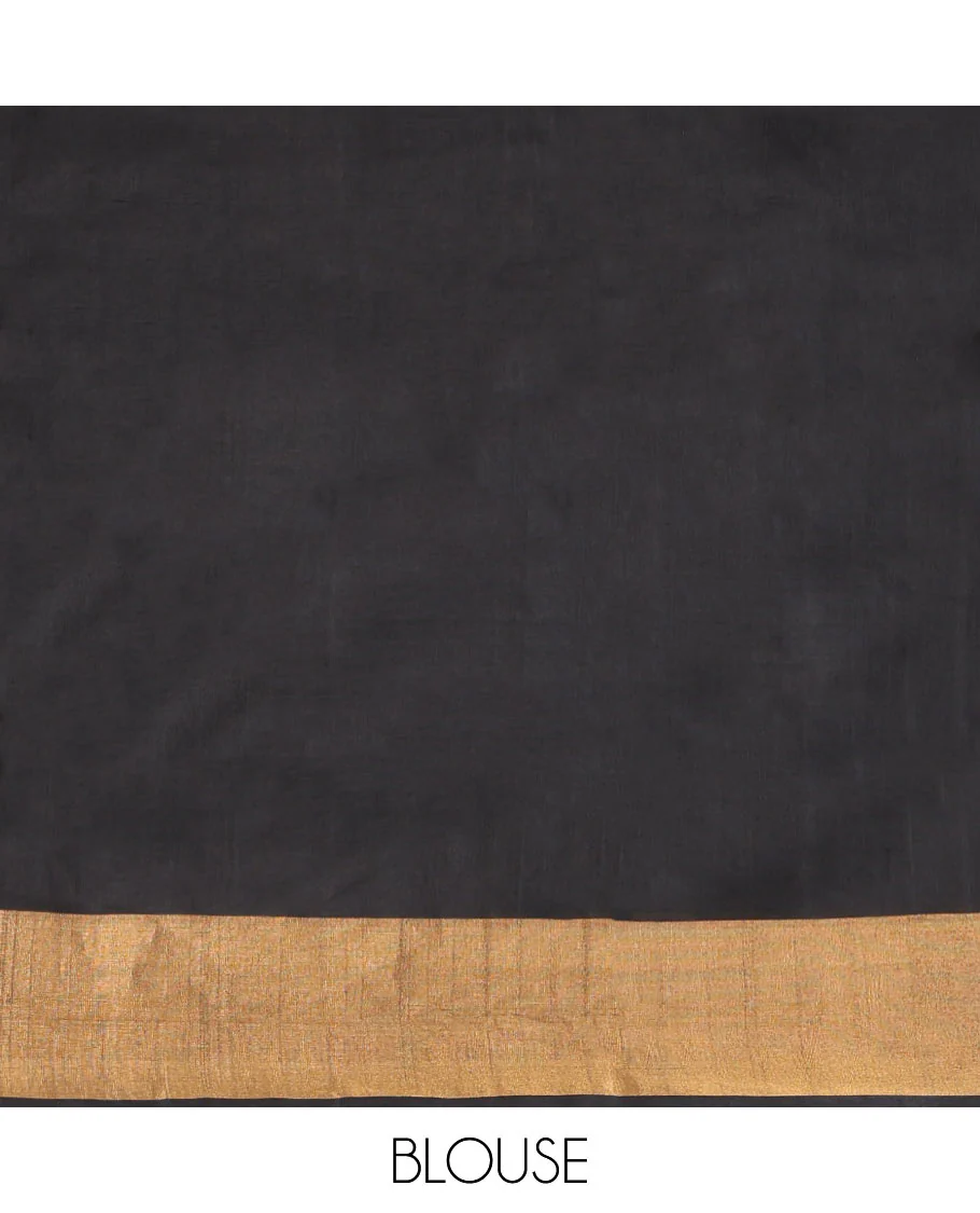 Blue Plain Uppada Silk Saree, Complemented by Contrast Bavanji Border, Plain Pallu, and Paired with a Contrast Blouse - Image 6
