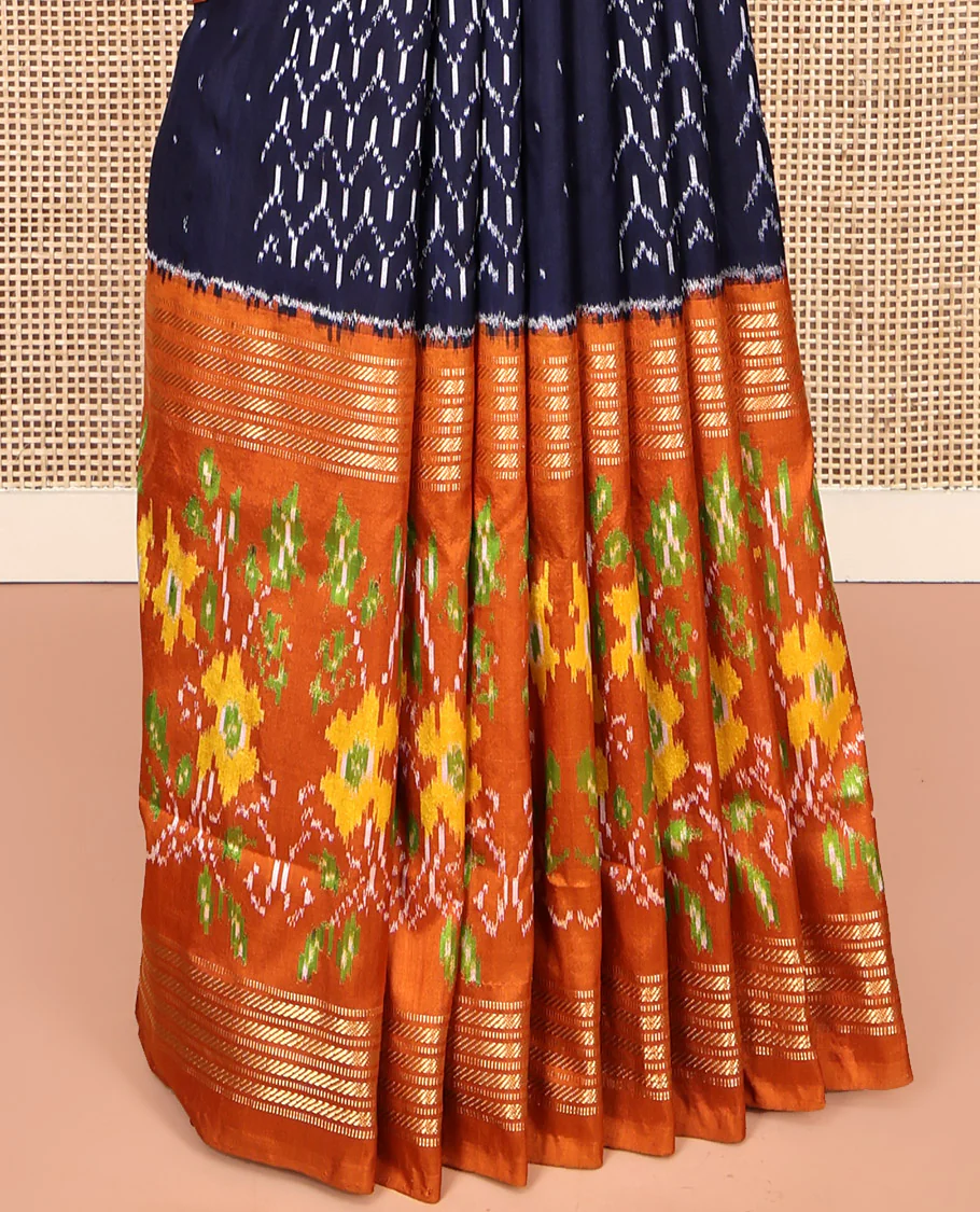 Blue Pochampally Ikat Silk Saree, Embellished with Ikkat Buttas on Its Body, Complemented by a Contrast Intricately Ikkat Woven Border, Pallu of Ikkat Weave, and Paired with a Contrast Blouse - Image 4