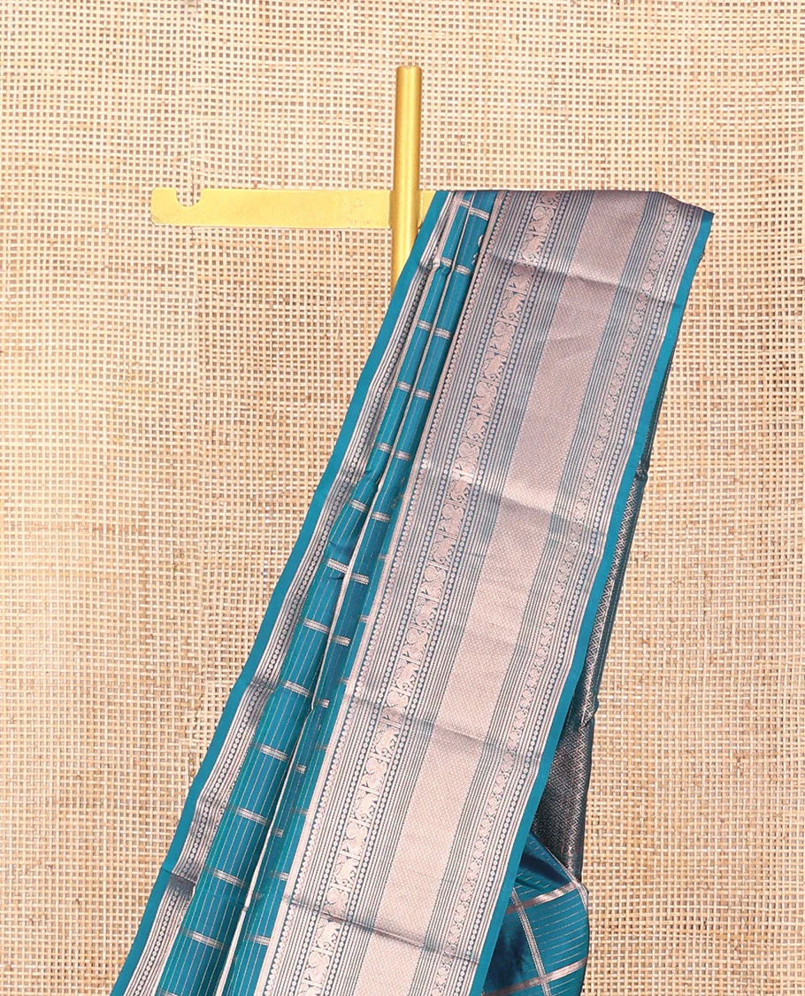 Blue Vasundhara Silk Saree Beautifully Bedecked with Medium Zari Checks, Highlighted by a Zari Border of Salngai, Mayil, Yaanai, Muthu, and Mayil Kann Designs, Delicately Woven Pallu, and Paired with a Matching Blouse - Image 3