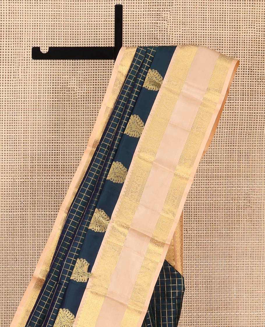 Blue Vasundhara Silk Saree, Impeccably Styled with Muthu Checks and Manga Buttas All Over Its Body, Complemented by a Contrast Rettai Pettu Border of Rekku, and Kodi Visiry Designs, Grand Pallu, and Paired with a Contrast Blouse - Image 3