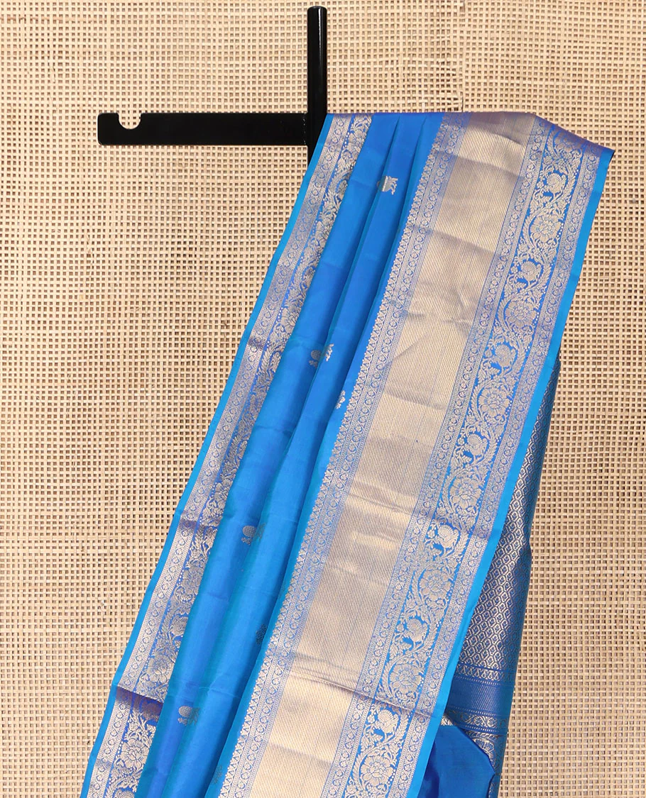 Blue Vasundhara Silk Saree, Mesmerized with Zari Buttas All Over Its Body, Highlighted by a Zari Border of Kodi Visiry, and Mayil Designs, Grand Jaal Pallu, and Paired with a Matching Blouse - Image 3