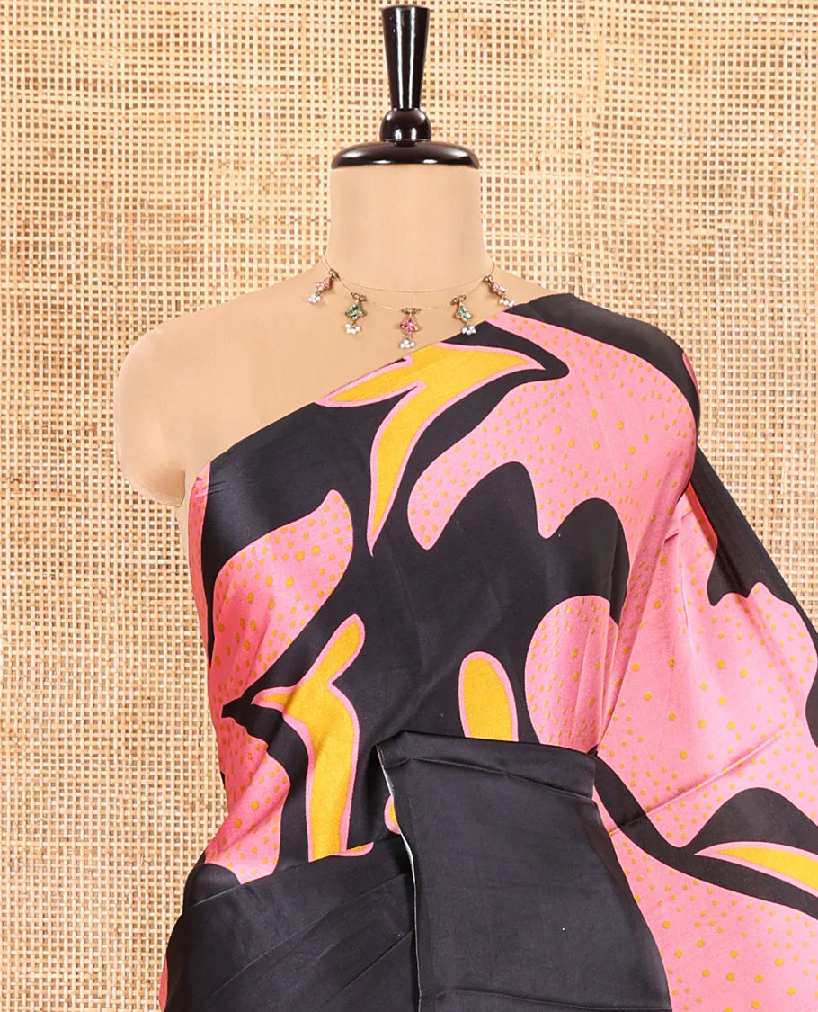 Borderless Black and Pink Gaji Silk Saree Colorfully Sparked with Modern Abstract Art and Batik Print, Complemented with a Matching Batik-Printed Blouse - Image 2
