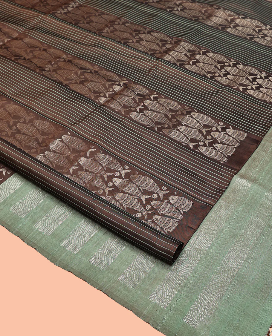 Borderless Brown Mayuri Soft Silk Saree, Ornamented with Stripes and Fish Buttas All Over Its Body, Complemented by a Contrast Geometric Design Pallu, and Paired with a Contrast Blouse - Image 2