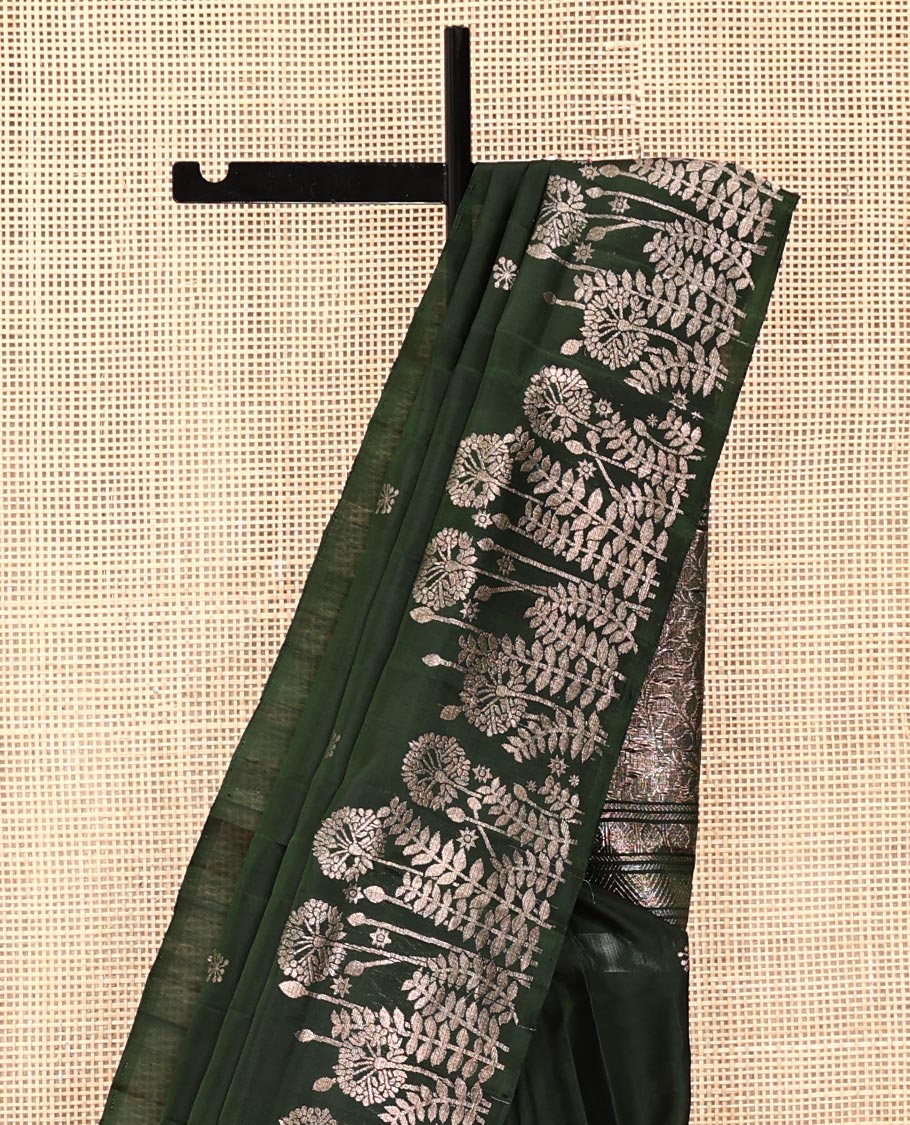 Borderless Green Mayuri Soft Silk Saree, Artfully Detailed with Floral Buttas All Over Its Body, Highlighted by Zari Border of Floral Designs, Opulently Embellished Pallu of Leaf Vine, and Paired with a Matching Blouse - Image 2