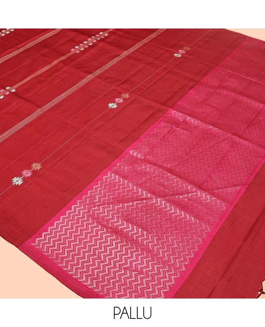 Borderless Maroon Mayuri Soft Silk Saree, Beautified with Buttas and Stripes All Over Its Body, Complemented by Contrast Pallu of Vanki Designs, and Paired with Matching Blouse - Image 5