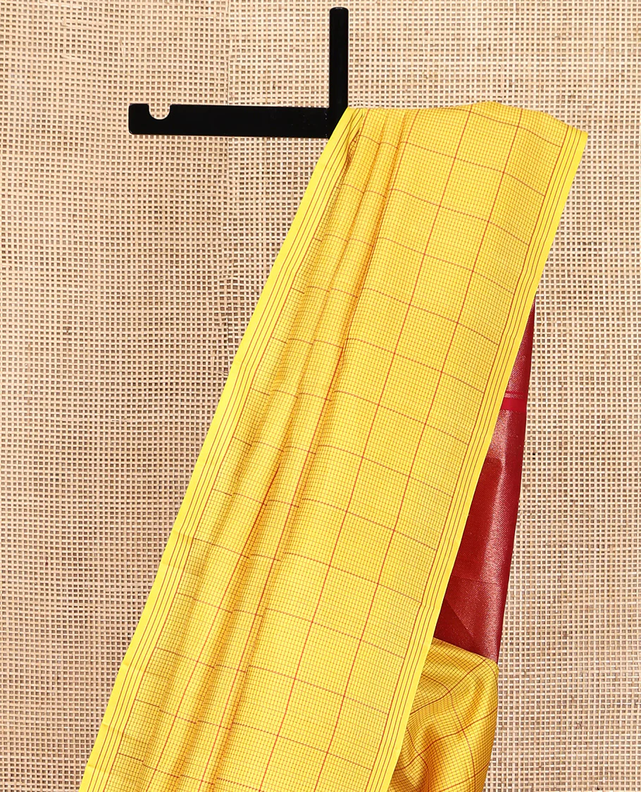 Borderless Yellow Mayuri Soft Silk Saree, Statement with Bold Checked Design On Its Body, Complemented by Contrast Temple Zari Woven Pallu and Paired with a Contrast Blouse - Image 3