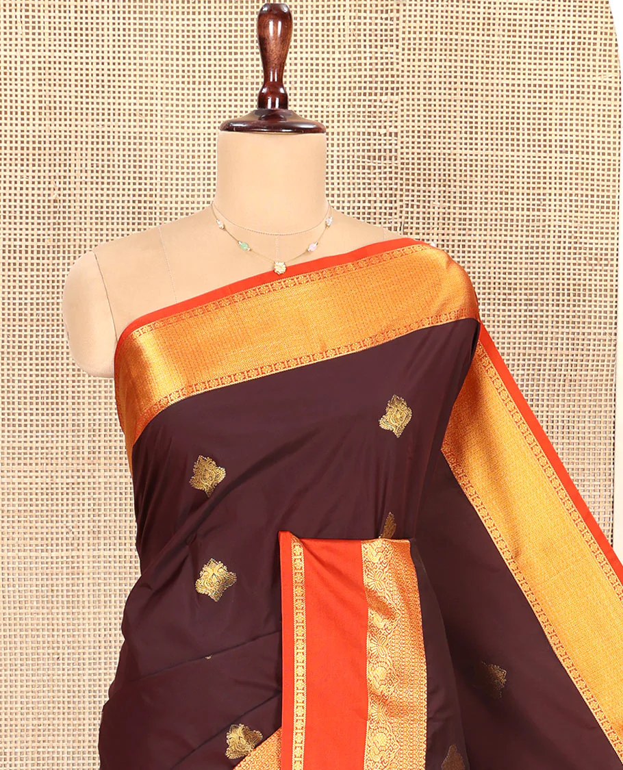 Brown Budget Silk Saree, Enriched with Zari Buttas on Its Body, Complemented by a Contrast Traditional Zari Design Rettai Pettu Border, Majestically Detailed Pallu, and Paired with a Contrast Blouse - Image 4