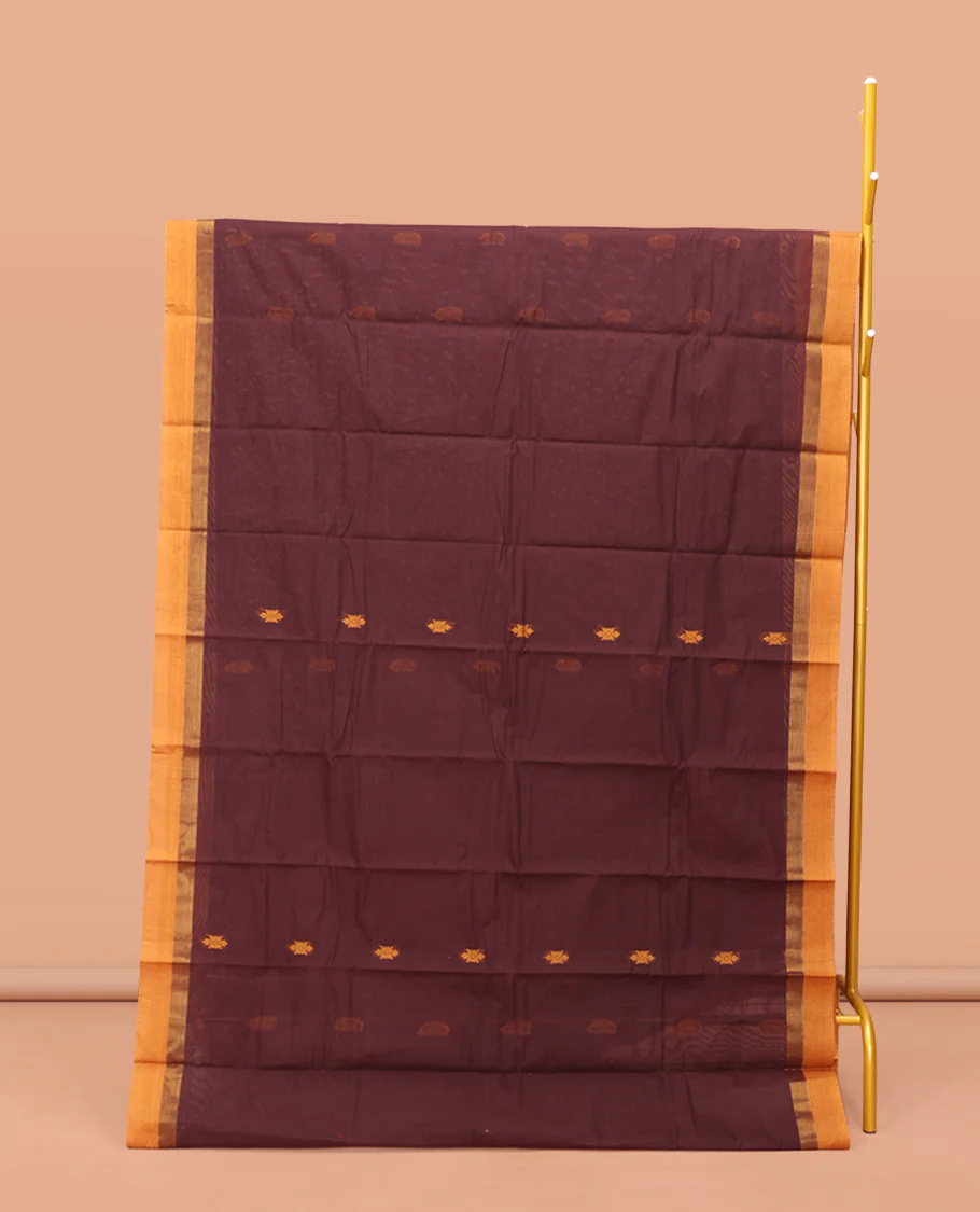 Brown Kanchi Cotton Saree, Adorned with Thread Buttas on Its Body, Complemented by a Contrast Border, Intricately Designed Pallu, and a Matching Blouse