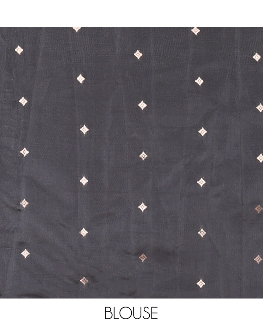 Chikku Kanchi Silk Saree, Adorned with Peacock-Chakram Buttas All Over Its Body, Complemented by a Contrast Border of Floral Creeper Designs, an Intricately Designed Pallu, and Paired with a Matching Blouse - Image 3