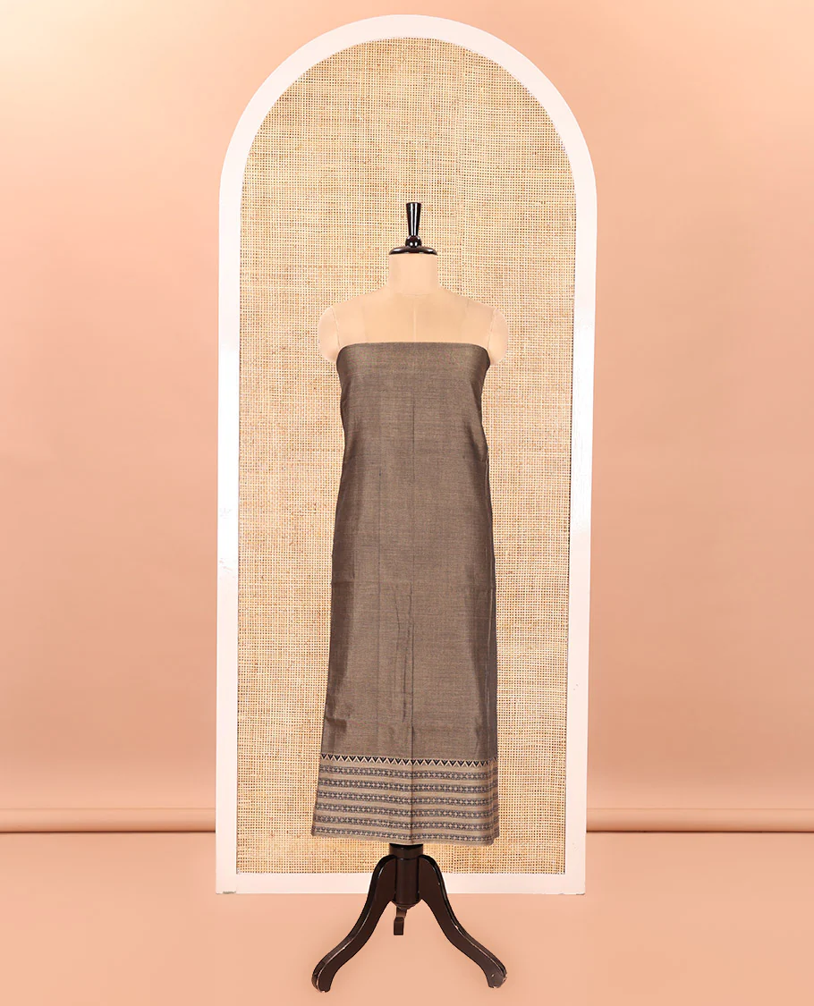 Chikku Mercerised Cotton Material Churidar Set, Subtly Made Plain with Traditional Bordered Top, a Mercerised Cotton Bottom, and Paired with a Mercerised Cotton Traditional Bordered Dupatta - Image 4