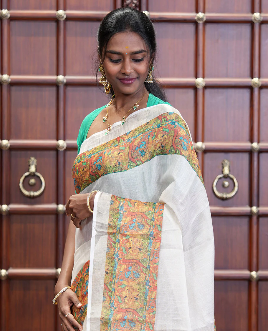 Cream Plain Tissue Saree Mesmerized with Contrasting Kerala Mural Painting-Style Lord Krishna and Gopis Printed Border, Painting-Style Printed Pallu, and a Contrast Plain Blouse - Image 3