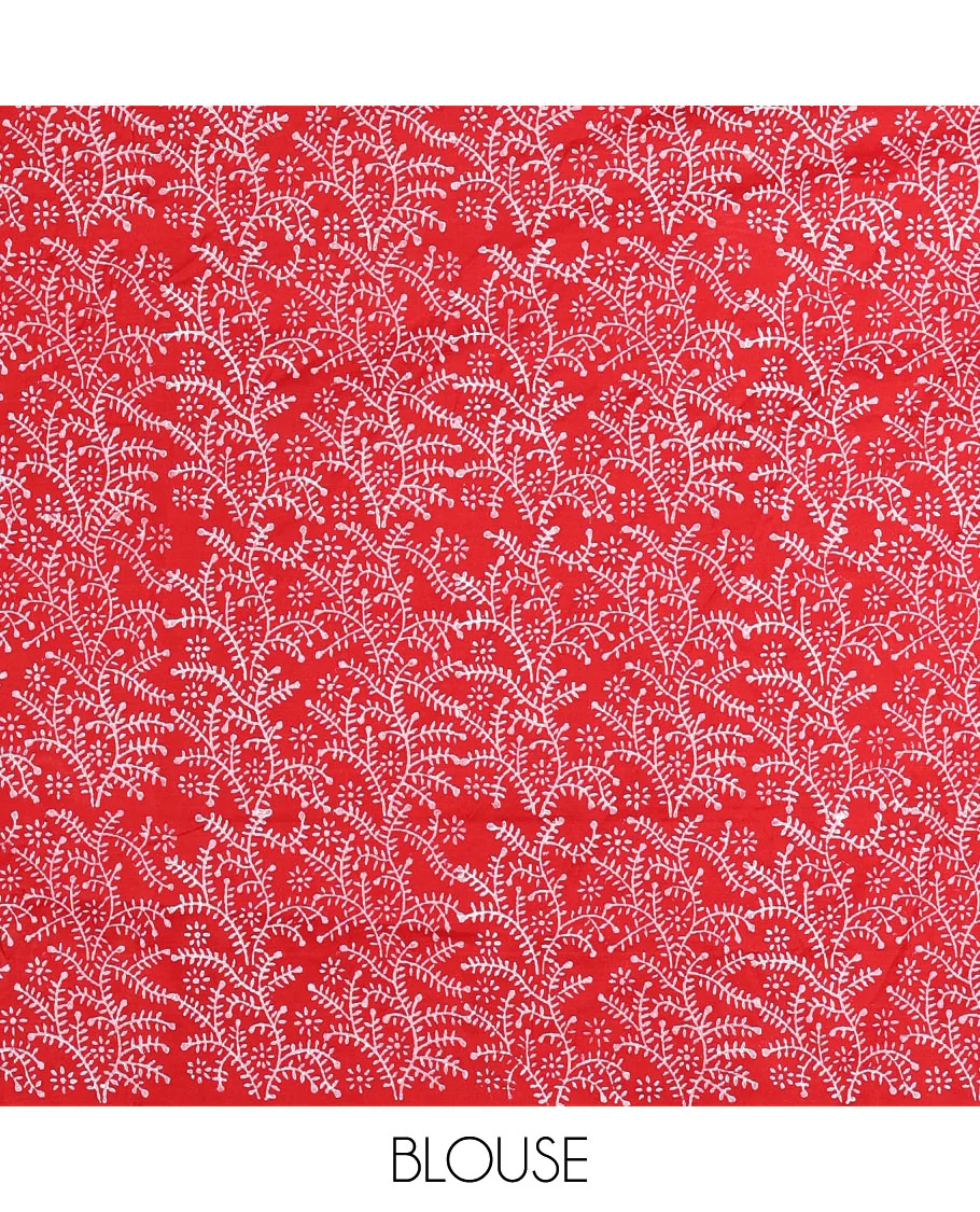 Cream South Cotton Saree, Elevated with Kalamkari-Style Figurine Motifs, Block Printed on Its Body, Highlighted by Temple Printed Border, Comes with a Matching Blouse, and a Captivating Contrast Floral Vine Printed Blouse - Image 3