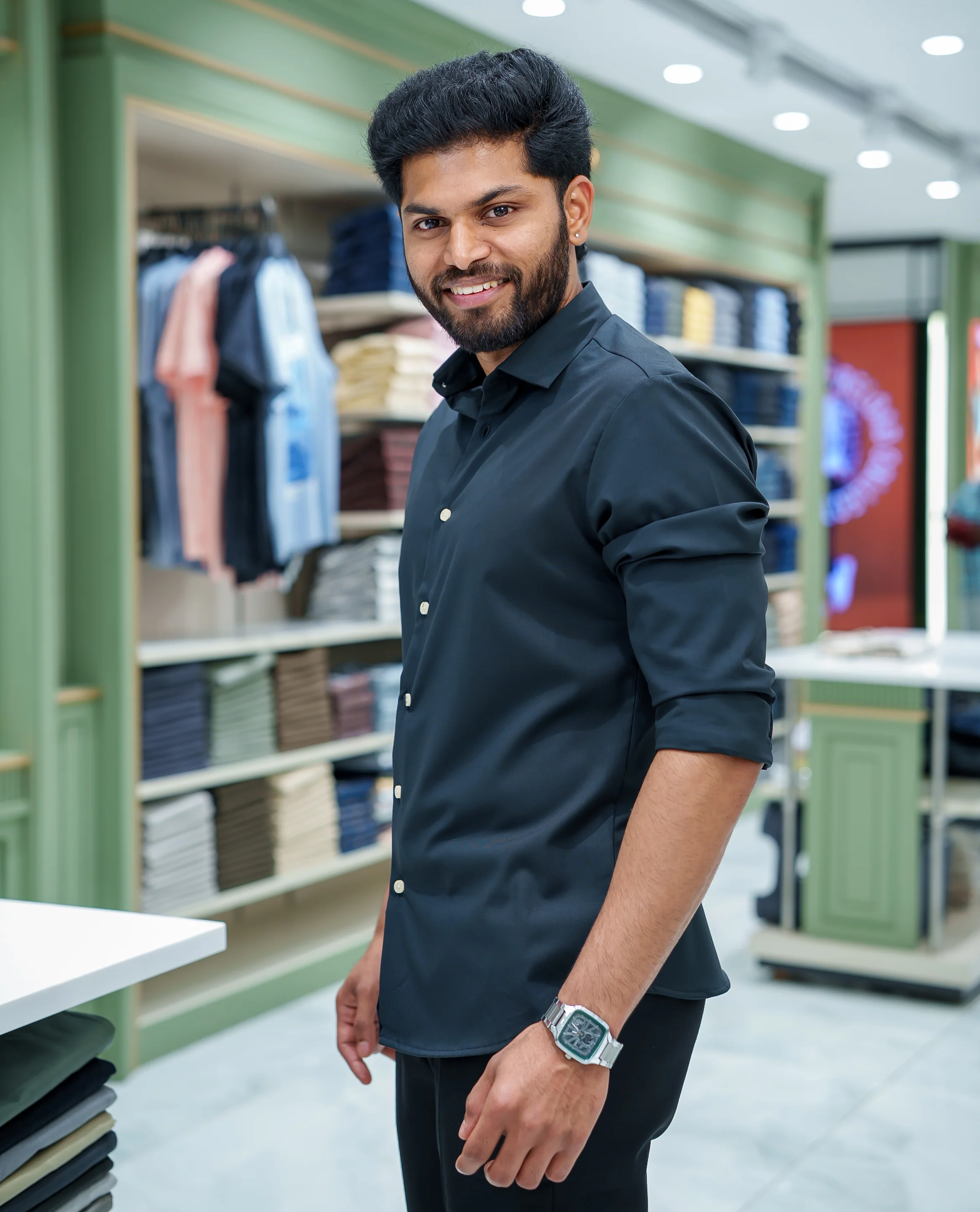 Dark Green Plain Cotton Blended Casual Liquid Shirt, Featuring a Spread Collar, Full Sleeves, Slim Fit, and Regular Length - Image 5