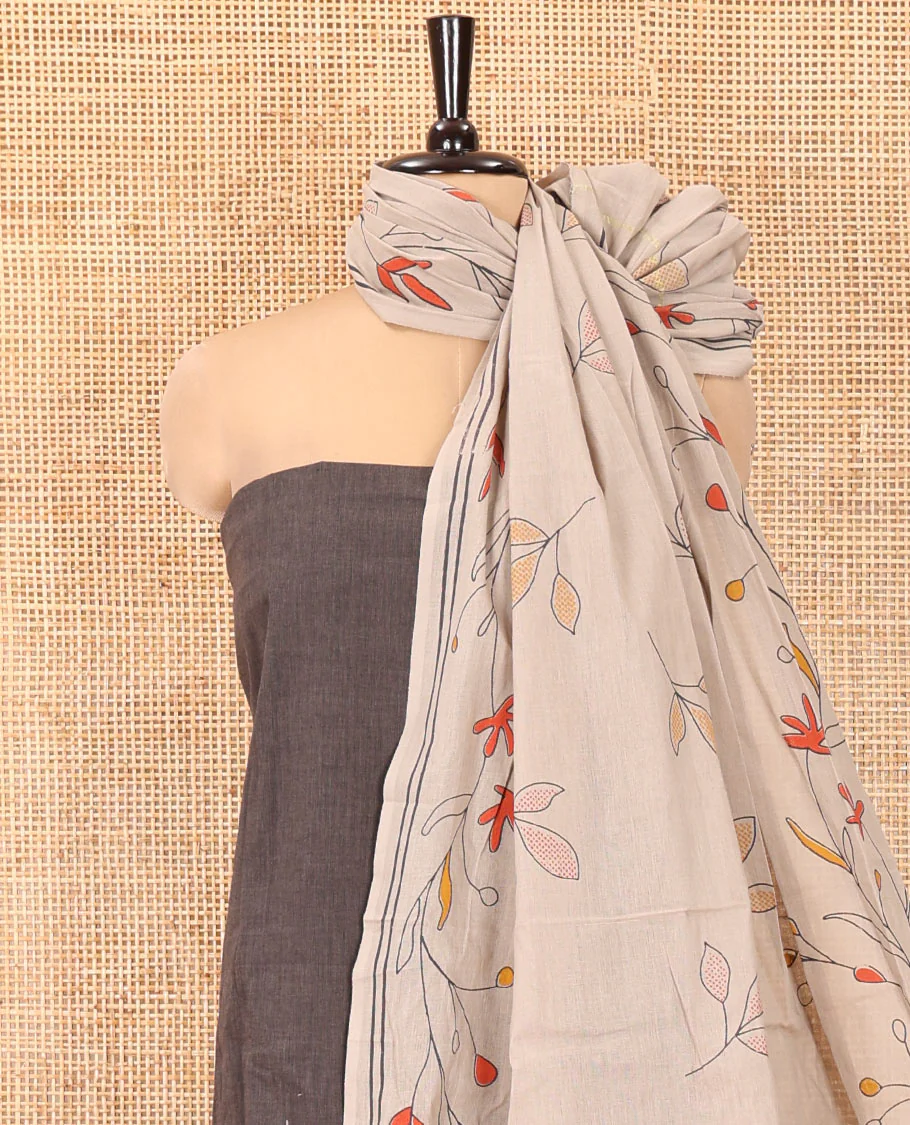Dark Grey Handloom Cotton Material Chudidar Set, Accentuated with Floral Design Print On Its Top, Complemented by Contrast Bottom, and Paired with a Contrast Floral Printed Dupatta - Image 3