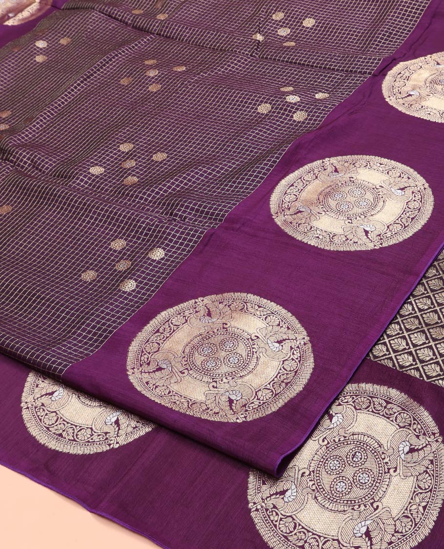 Dark Purple H O-Silk Saree, Beautifully Decked up with Zari Buttas and Zari Checks On Its Body, Accentuated with Contrast Big Chakram Motifs Woven Border, Grand Jaal Design Woven Pallu, and Paired with a Checked Blouse - Image 4