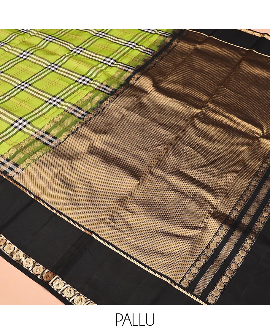 Green-Black Vasundhara Lite Silkmix Saree Features Checks, Contrast Rettai Pettu Rekku-Poun Border, Zari-Striped Pallu, and a Contrast Blouse - Image 5