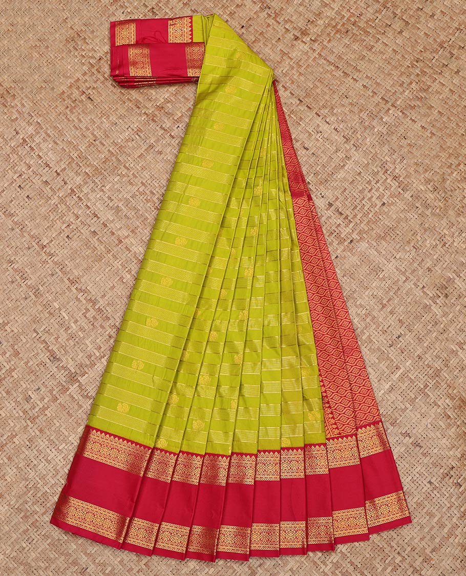 Green Budget Silk Saree, Bedecked with Peacock Buttas and Zari Stripes on Its Body, Complemented by a Contrast Traditional Zari Design Rettai Pettu Border, Grand Jaal Pallu, and Paired with a Contrast Blouse - Image 2