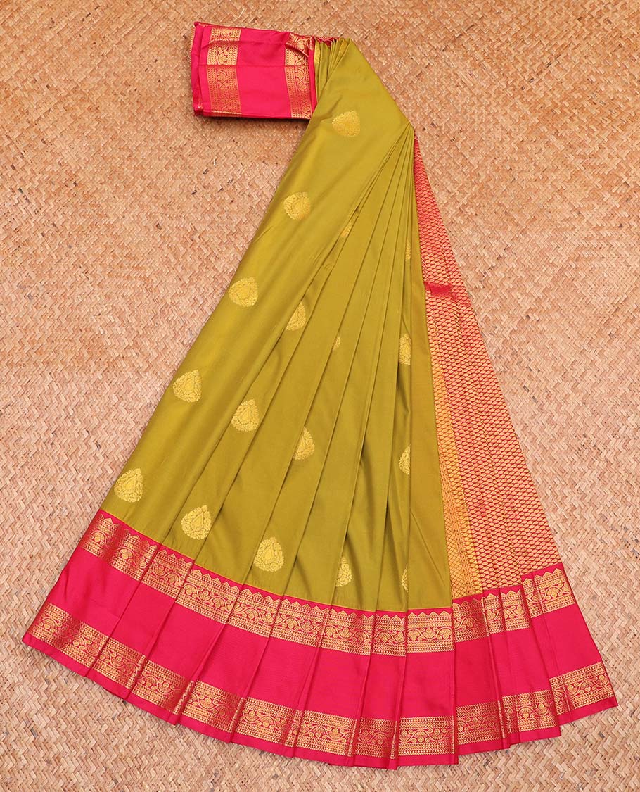 Green Budget Silk Saree, Subtly Enriched with Zari Buttas All Over Its Body, Complemented by a Contrast Traditional Zari Design Rettai Pettu Border, Grand Jaal Pallu, and Paired with a Contrast Blouse - Image 2