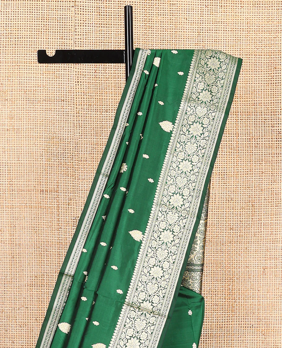 Green buttas kathan silk saree, floral creeper border, and floral jaal pallu - Image 4