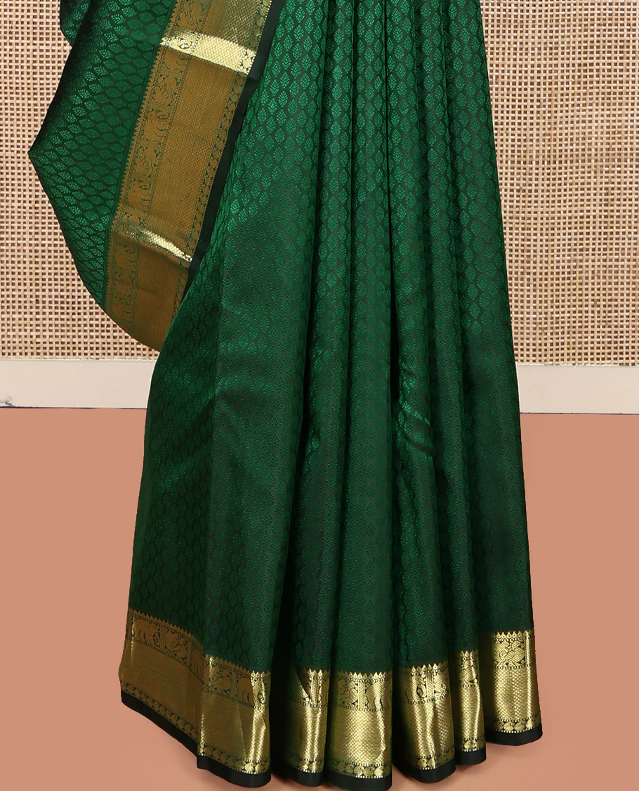 Green Embossed Parampara Silk Saree, Elevated with Zari Border of Thilakam, Mayil, Yaanai, Mayil Kann, and Manga Designs, Grand Jaal Pallu and Paired with a Matching Blouse - Image 4