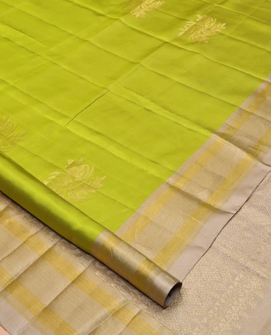 Green Mayuri Lite Silk Mix Saree, Detailed with Zari Buttas All Over Its Body, Complemented by a Contrast Border, an Intricately Designed Pallu, and Paired with a Contrast Blouse - Image 2