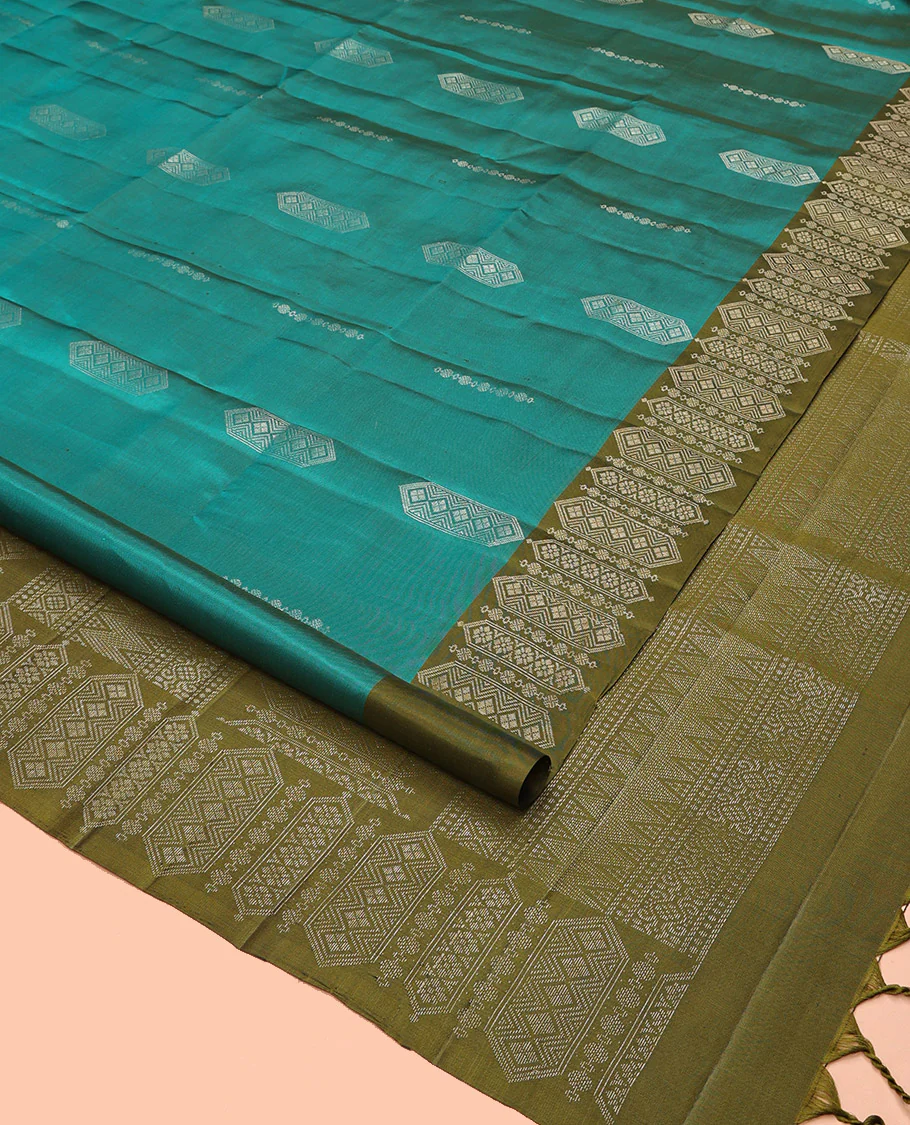 Green Mayuri Soft Silk Saree, Elevated with Zari Buttas All Over Its Body, Complemented by Contrast Border of Intricate Designs, Grand Pallu and Paired with a Contrast Blouse - Image 2