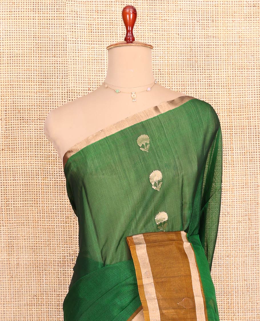 Green Silk Cotton Saree, Spotlighted with Floral Zari Buttas All Over Its Body, Complemented by a Contrast Zari Design Border, Pallu Features Floral and Paisley Designs, and Paired with a Contrast Blouse - Image 2