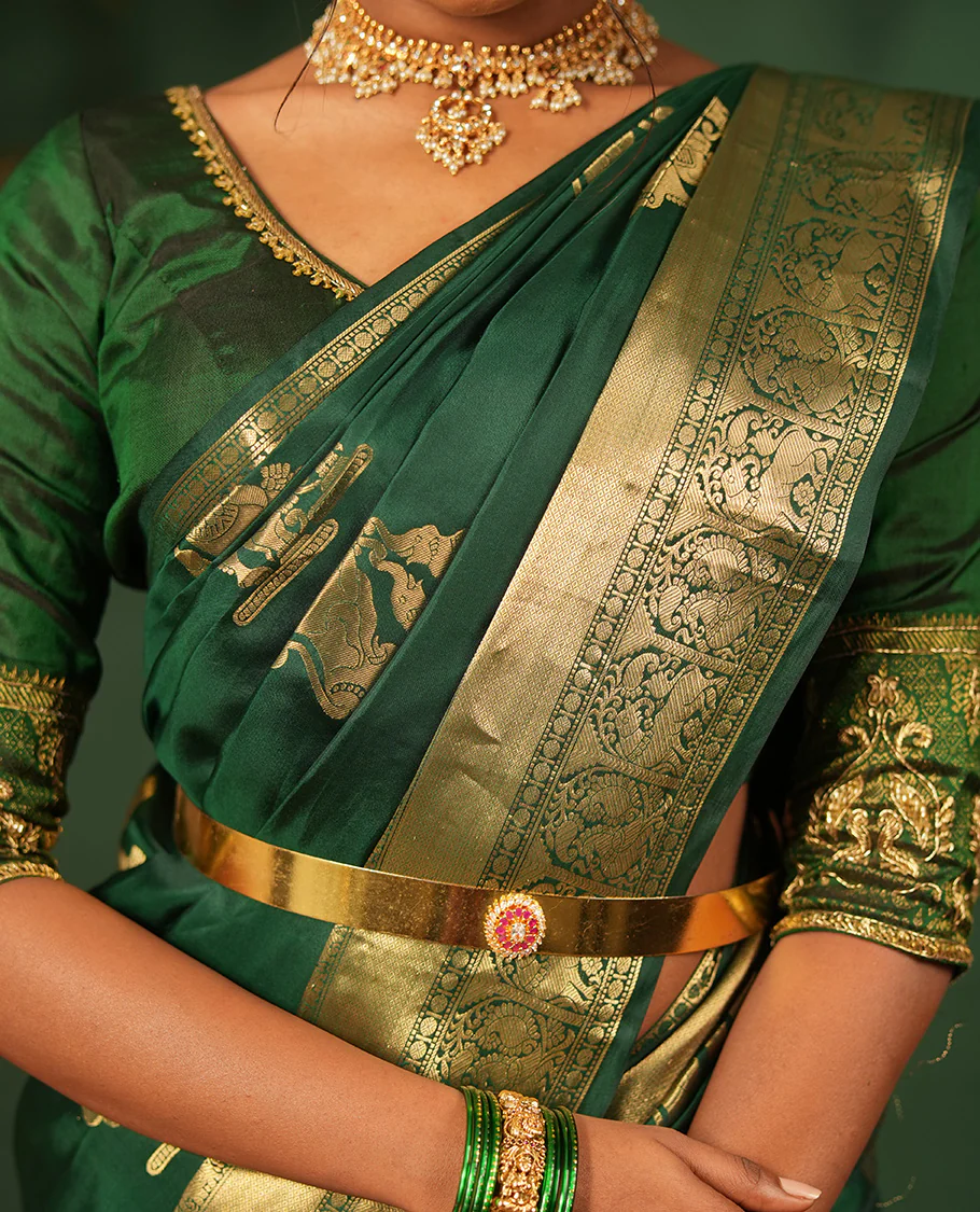 Green singam and yaanai zari buttas woven Vasundhara silk saree, zari border of mayil kann, rudraksham, muthu, mayil, and yaali designs, and intricate pallu - Image 2
