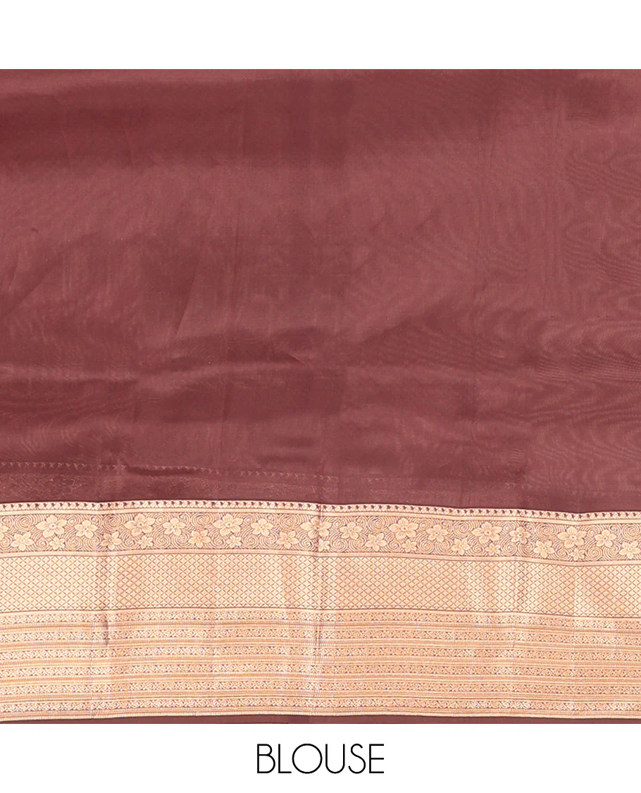 Green Vasundhara Lite Silk Mix Saree, Elegantly Framed with Zari Buttas All Over Its Body, Complemented by Contrast Border of Manga, Floral, Jaal, and Kodi Visiry Designs, Grand Jaal Pallu and Paired with a Contrast Blouse - Image 6