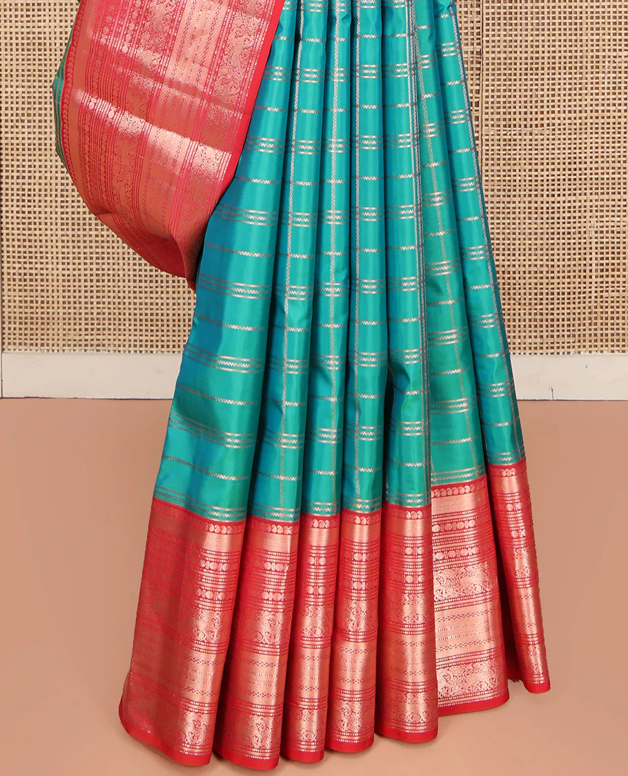 Green Vasundhara Silk Saree, Enriched with Zari Checked Designs All Over Its Body, Complemented by a Contrast Border of Manga, Muthu, Banaras, Rudraksham, and Yaali Designs, Grand Jaal Pallu, and Paired with a Contrast Blouse - Image 4