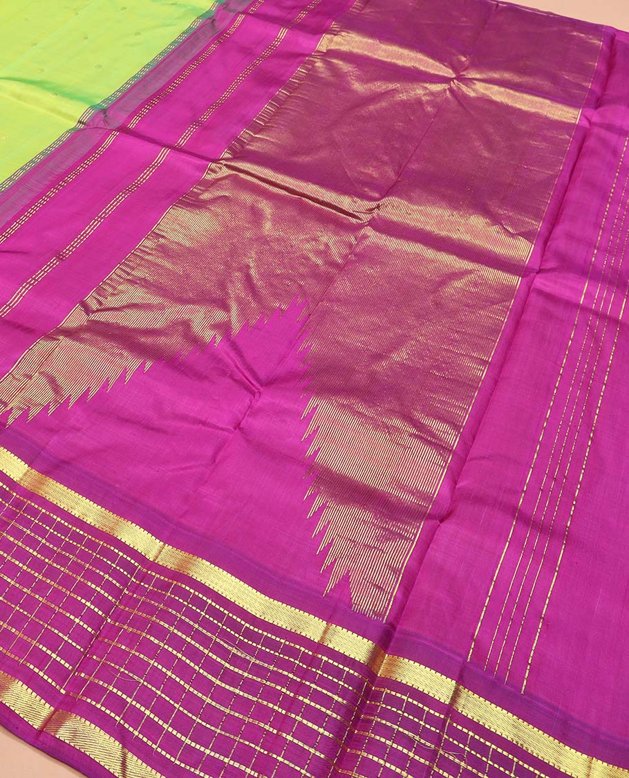 Green zari buttas Kanchipuram silk saree, contrast thazampoo rekku one-sided border of muthu, and muthu kattam designs, and pallu of pillaiyar mokku designs - Image 5