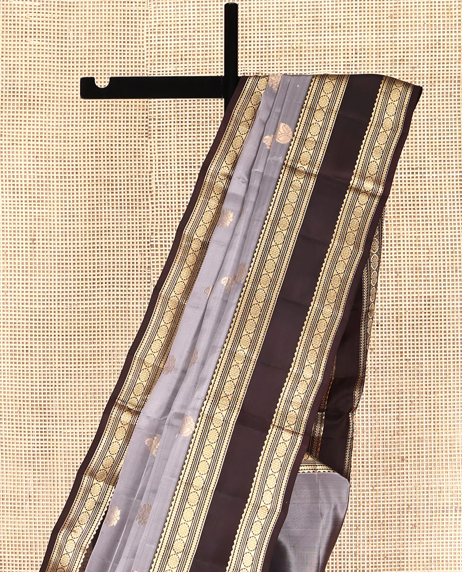 Grey Mayuri Lite Silk Mix Saree, Bedecked with Zari Buttas All Over Its Body, Complemented by Contrast Rettai Pettu Border of Rekku, Kathir, Muthu, Banaras, and Laddu Kamalam Designs, Jaal Pallu, and Paired with Contrast Blouse - Image 3