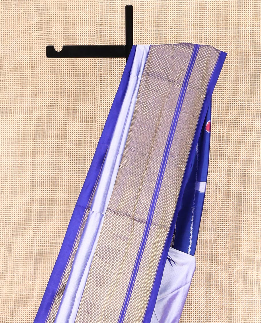 Grey Plain Ikkat Silk Saree, Complemented by a Contrast Temple Border of Diamond Designs, Pallu Features Ikkat Fauna Designs, and Paired with a Contrast Blouse - Image 3