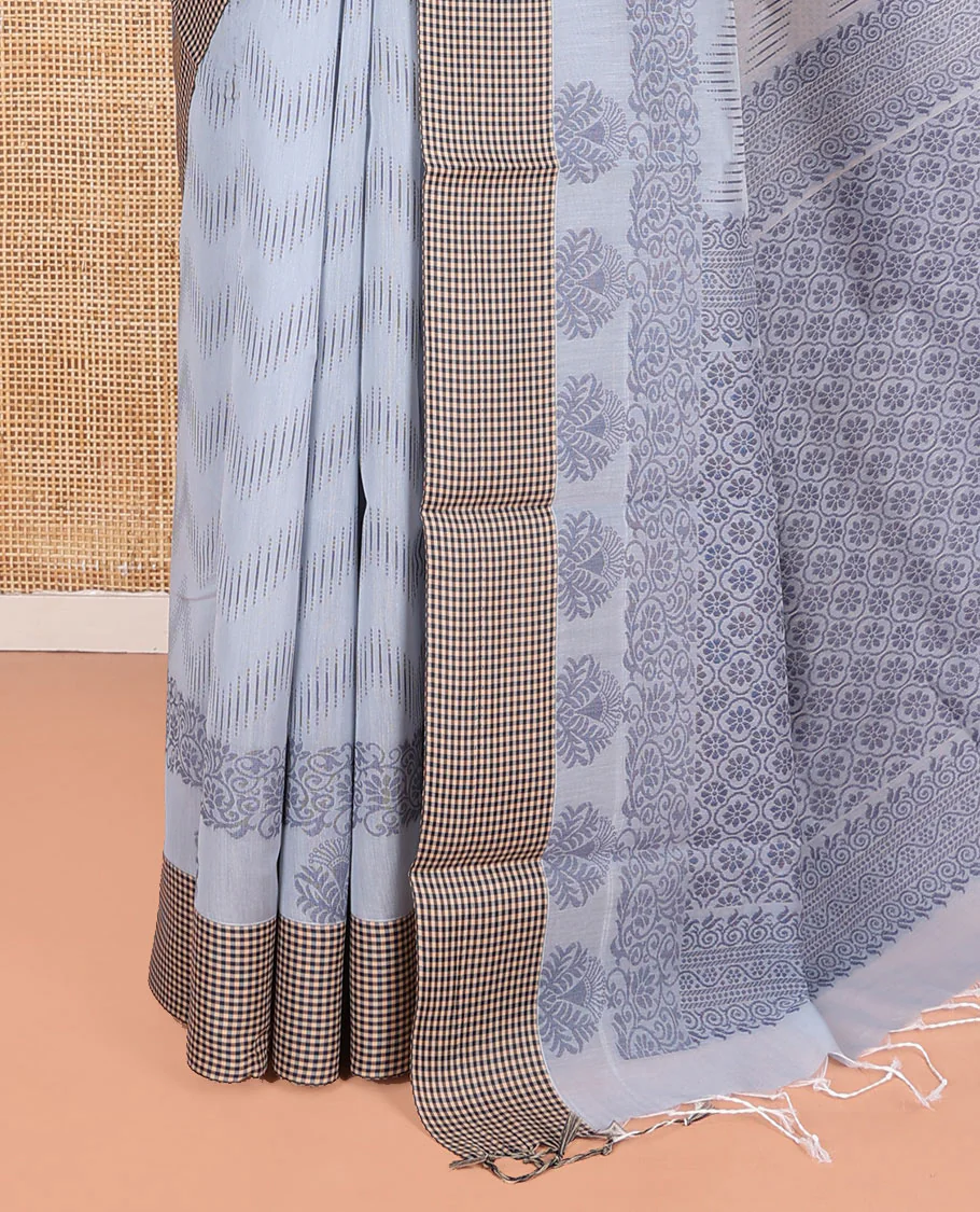 Grey Semi-Silk Cotton Saree, Ornamented with Chevron Stripes All Over Its Body, Complemented by Contrast Micro-Checked Border, Pallu of Jaal Designs, and paired with a Matching Blouse - Image 3