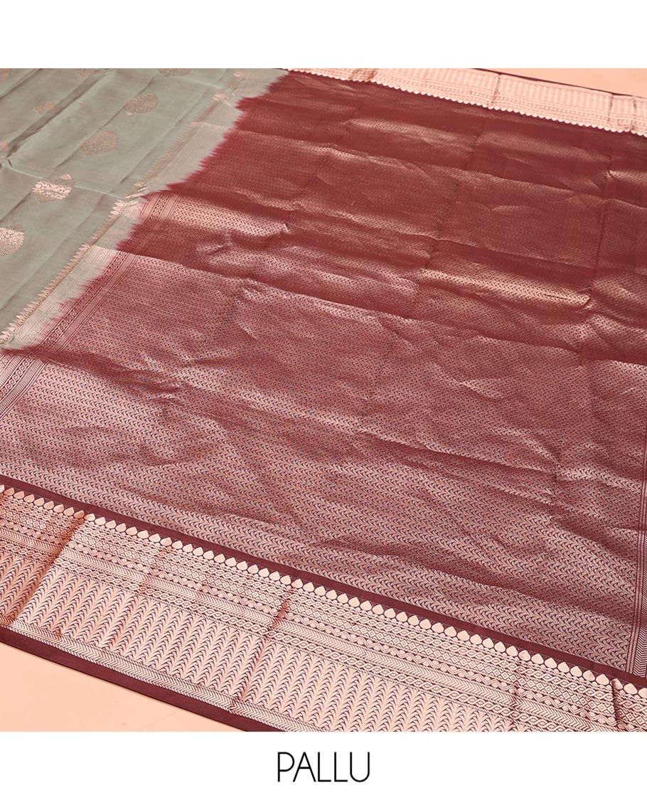 Grey Vasundhara Silk Saree, Finely Crafted with Zari Buttas on Its Body, Complemented by Contrast Border of Thilakam Mokku, Diamond, Rettai Neli, and Kathir Designs, Intricately Designed Pallu, and Paired with a Contrast Blouse - Image 5