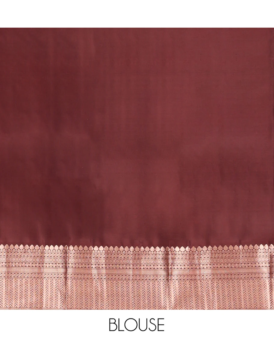 Grey Vasundhara Silk Saree, Finely Crafted with Zari Buttas on Its Body, Complemented by Contrast Border of Thilakam Mokku, Diamond, Rettai Neli, and Kathir Designs, Intricately Designed Pallu, and Paired with a Contrast Blouse - Image 6